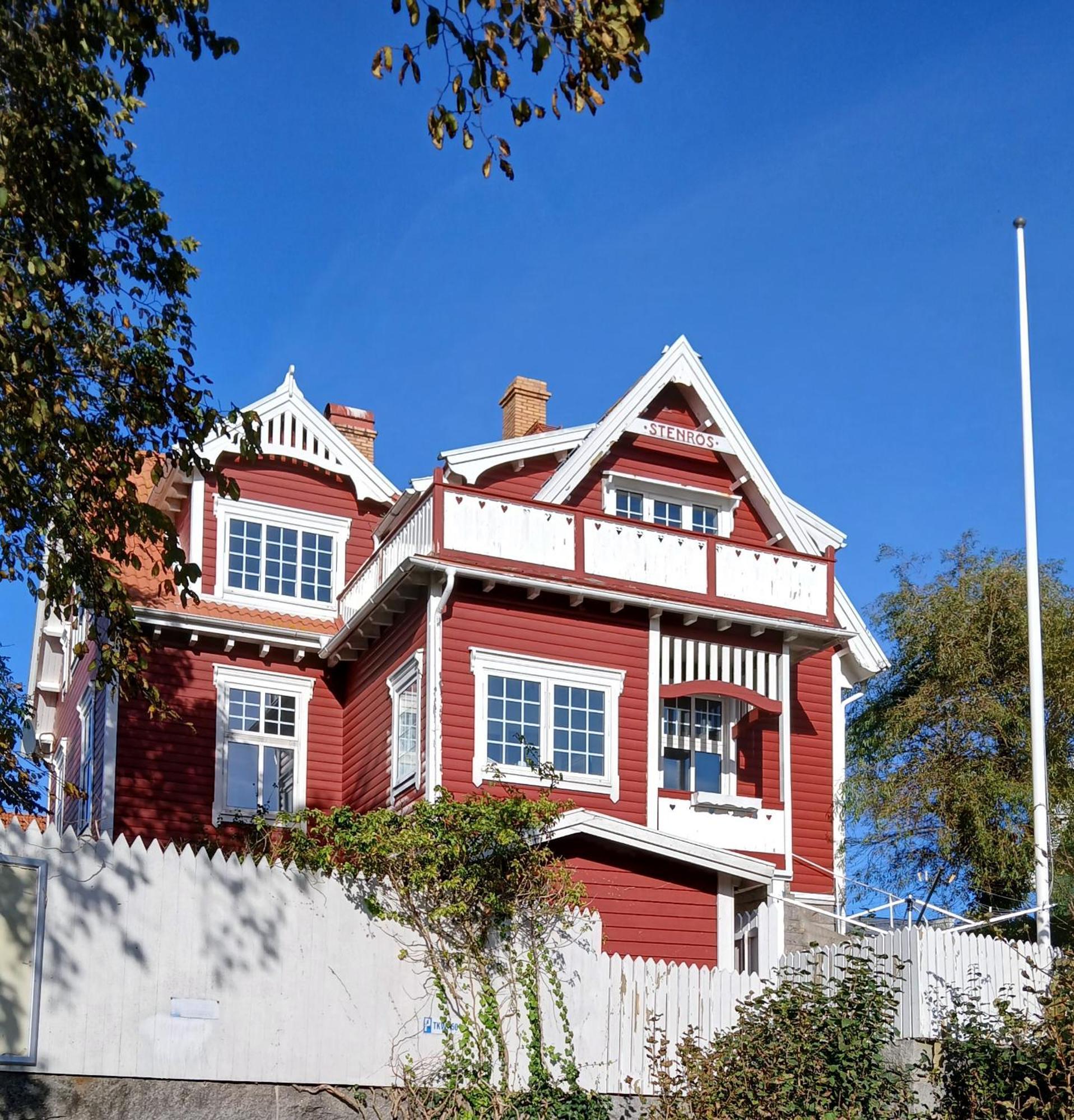 Stenroes Smoegen Centralt, Stora Rum Exterior foto
